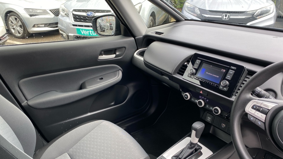 Honda Jazz 1.5 i-MMD Hybrid SE 5dr eCVT Hybrid Hatchback - Image 14