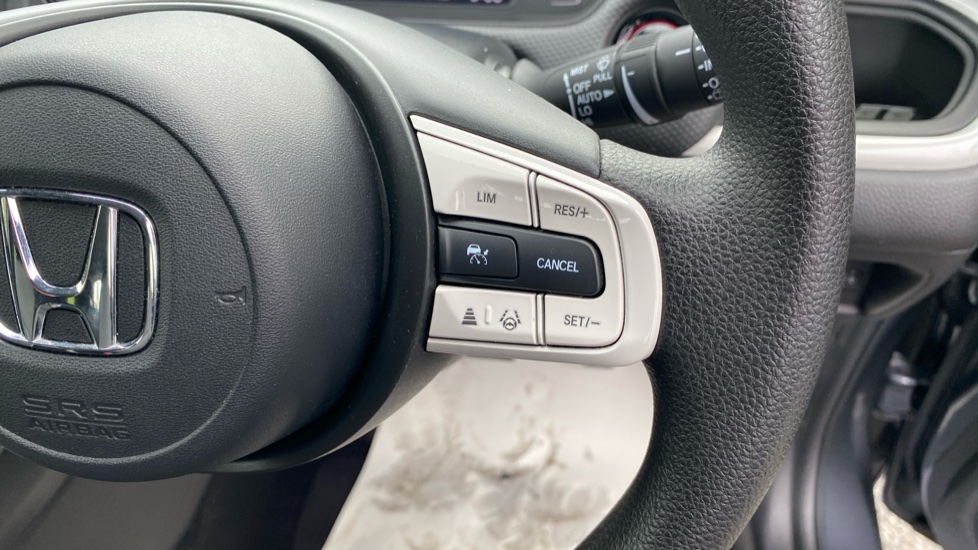 Honda Jazz 1.5 i-MMD Hybrid SE 5dr eCVT Hybrid Hatchback - Image 17