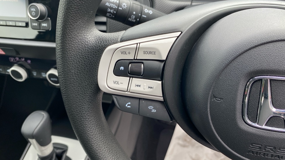 Honda Jazz 1.5 i-MMD Hybrid SE 5dr eCVT Hybrid Hatchback - Image 18