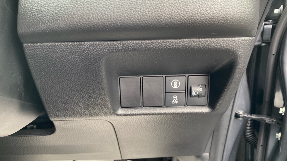 Honda Jazz 1.5 i-MMD Hybrid SE 5dr eCVT Hybrid Hatchback - Image 34