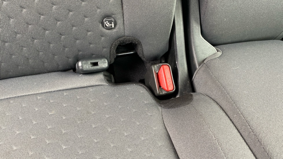 Honda Jazz 1.5 i-MMD Hybrid SE 5dr eCVT Hybrid Hatchback - Image 37
