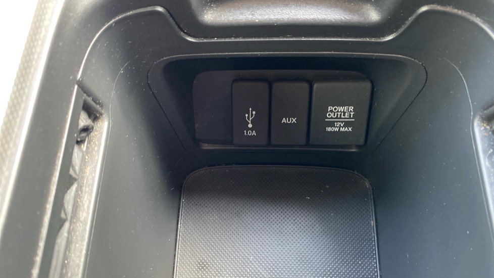 Honda CR-V 1.5 VTEC Turbo S 5dr 2WD Petrol Estate - Image 35