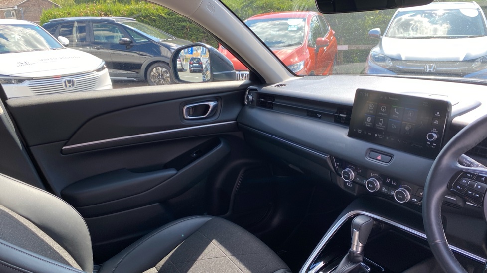 Honda HR-V 1.5 eHEV Advance 5dr CVT Hybrid Hatchback - Image 18
