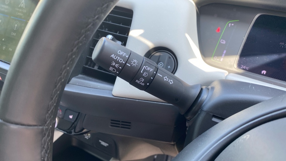 Honda Jazz 1.5 i-MMD Hybrid EX 5dr eCVT Hybrid Hatchback - Image 30