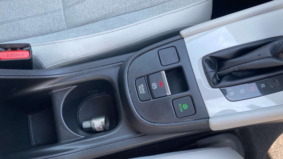 Honda Jazz 1.5 i-MMD Hybrid EX 5dr eCVT Hybrid Hatchback - Image 36