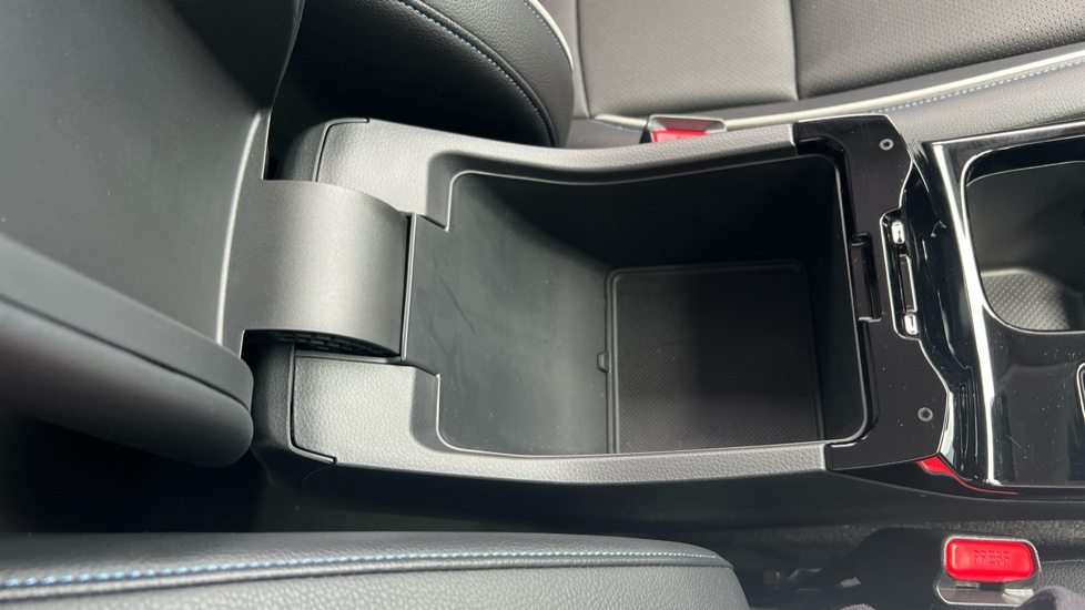 Honda E Ny1 150kW Elegance 69kWh 5dr Auto Electric Hatchback - Image 18