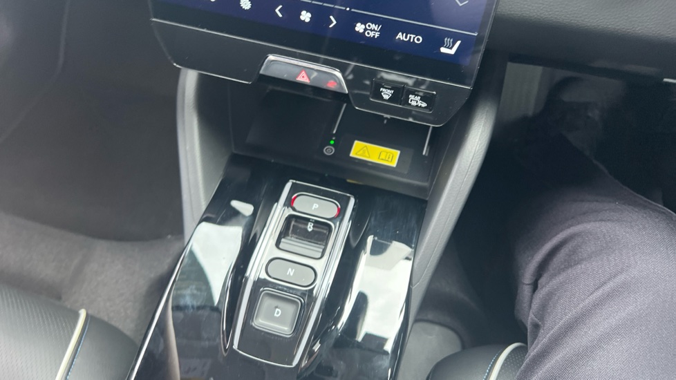 Honda E Ny1 150kW Elegance 69kWh 5dr Auto Electric Hatchback - Image 19