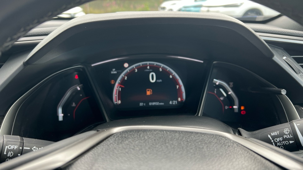 Honda Civic 1.5 VTEC Turbo Sport 5dr Petrol Hatchback - Image 11