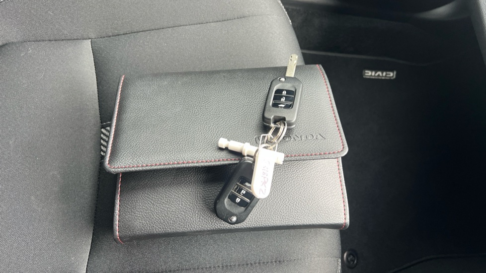 Honda Civic 1.5 VTEC Turbo Sport 5dr Petrol Hatchback - Image 22