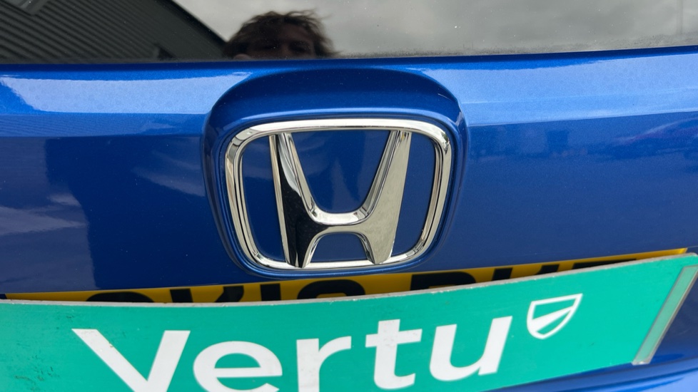 Honda Civic 1.5 VTEC Turbo Sport 5dr Petrol Hatchback - Image 30