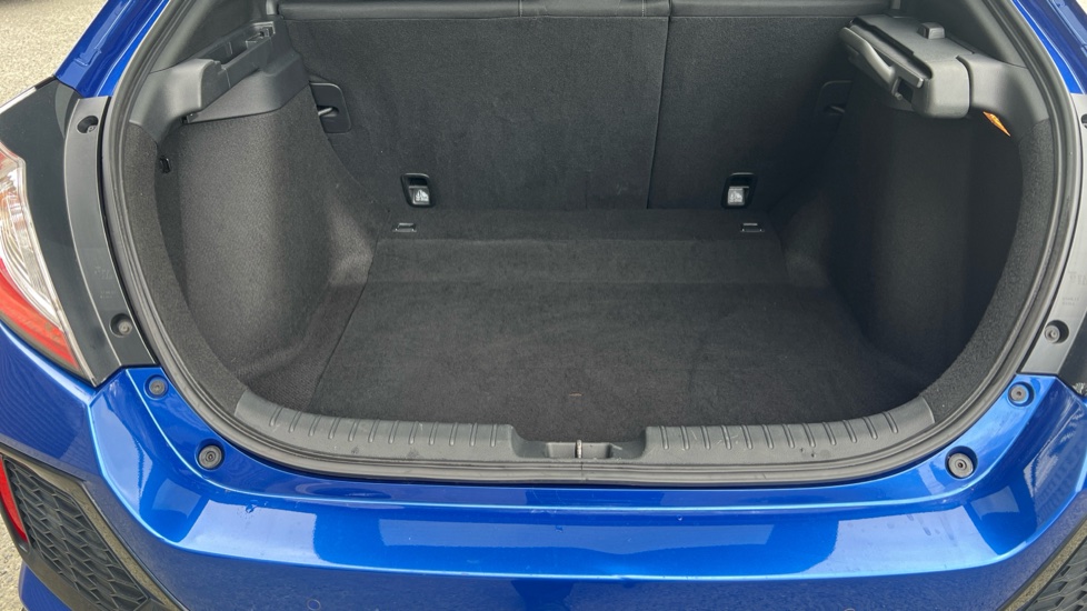 Honda Civic 1.5 VTEC Turbo Sport 5dr Petrol Hatchback - Image 32