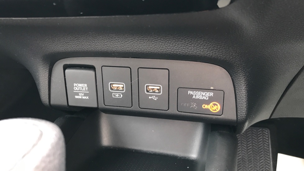 Honda Jazz 1.5 i-MMD Hybrid SR 5dr eCVT Hybrid Hatchback - Image 20