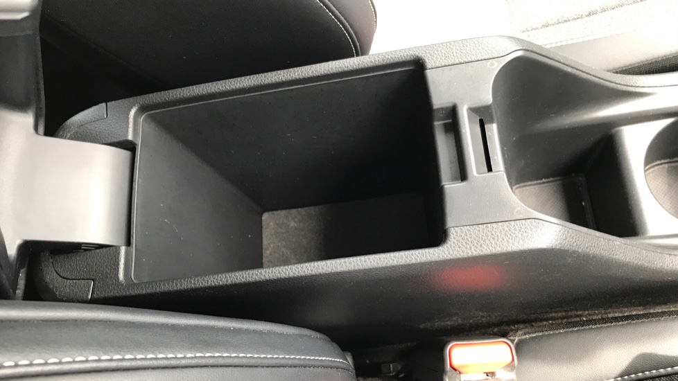 Honda Jazz 1.5 i-MMD Hybrid SR 5dr eCVT Hybrid Hatchback - Image 25