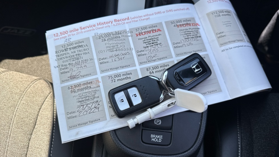 Honda Jazz 1.5 i-MMD Hybrid SR 5dr eCVT Hybrid Hatchback - Image 23