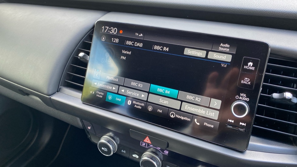 Honda Jazz 1.5 i-MMD Hybrid EX 5dr eCVT Hybrid Hatchback - Image 15