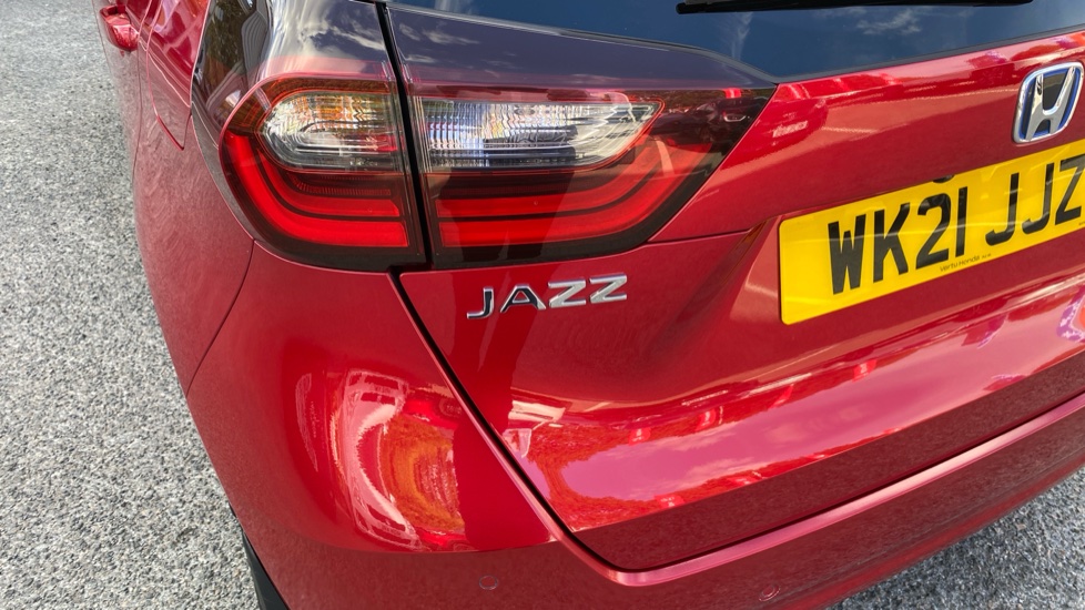 Honda Jazz 1.5 i-MMD Hybrid EX 5dr eCVT Hybrid Hatchback - Image 33