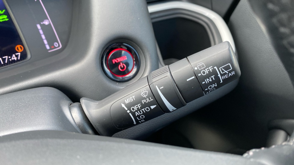 Honda Jazz 1.5 i-MMD Hybrid EX 5dr eCVT Hybrid Hatchback - Image 51