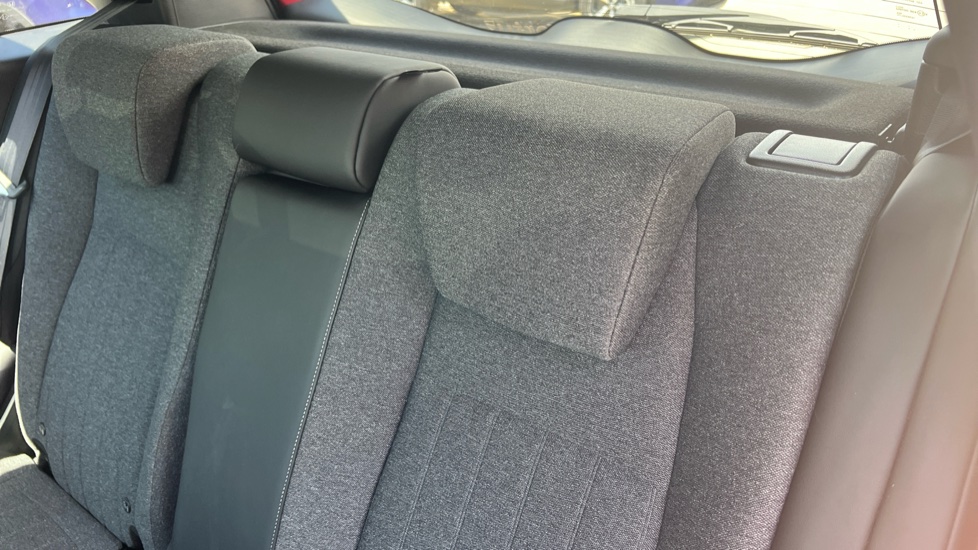 Honda Jazz 1.5 i-MMD Hybrid EX 5dr eCVT Hybrid Hatchback - Image 8