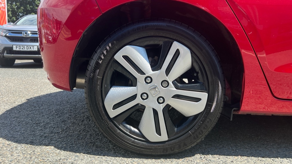 Honda Jazz 1.5 i-MMD Hybrid EX 5dr eCVT Hybrid Hatchback - Image 9