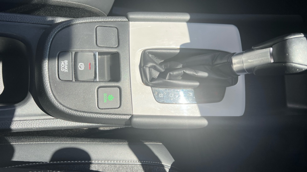 Honda Jazz 1.5 i-MMD Hybrid EX 5dr eCVT Hybrid Hatchback - Image 23