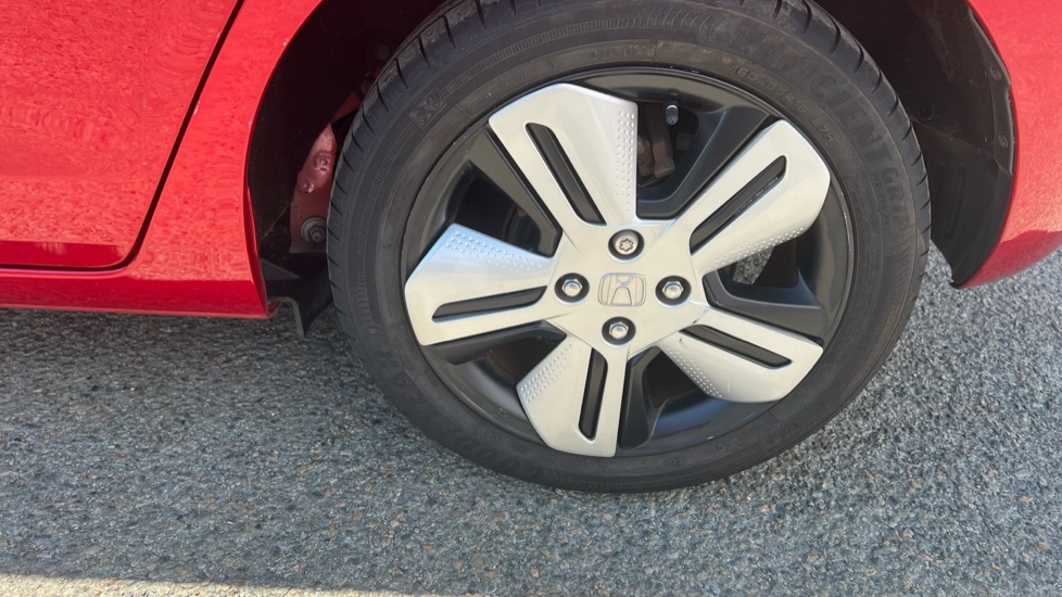 Honda Jazz 1.5 i-MMD Hybrid EX 5dr eCVT Hybrid Hatchback - Image 34