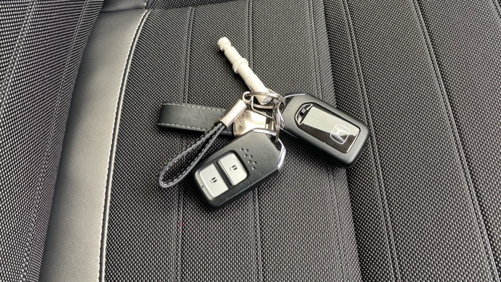 Honda Jazz 1.5 i-MMD Hybrid Crosstar Advance 5dr eCVT Hybrid Hatchback - Image 39
