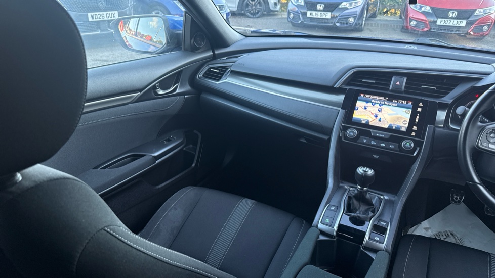 Honda Civic 1.0 VTEC Turbo 126 SR 5dr Petrol Hatchback - Image 18