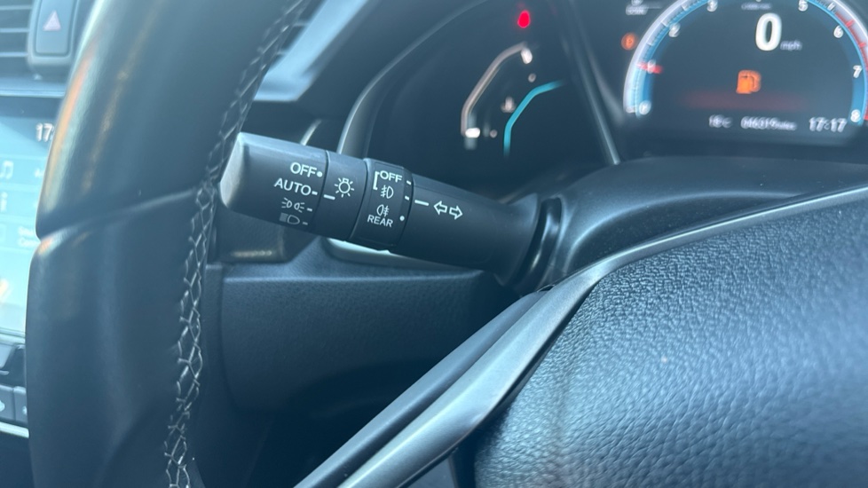 Honda Civic 1.0 VTEC Turbo 126 SR 5dr Petrol Hatchback - Image 29