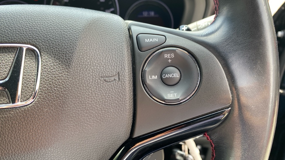Honda HR-V 1.5 i-VTEC Turbo Sport CVT 5dr Petrol Hatchback - Image 21
