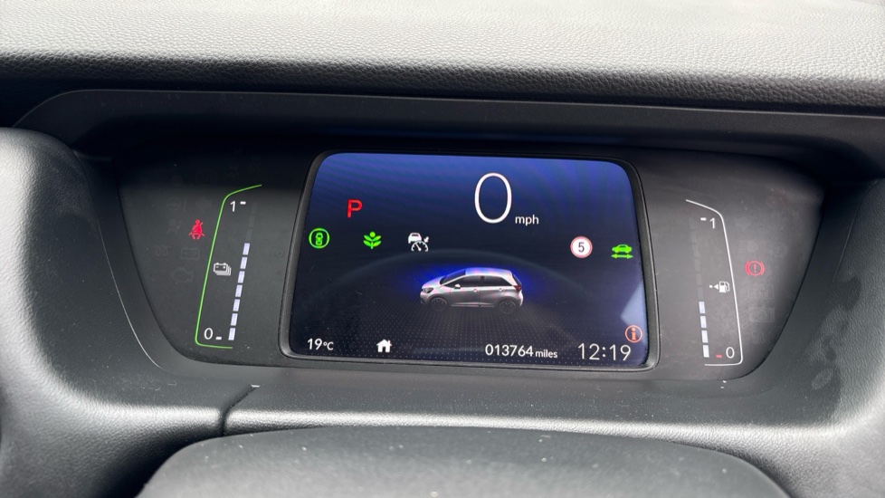 Honda Jazz 1.5 i-MMD Hybrid SR 5dr eCVT Hybrid Hatchback - Image 11