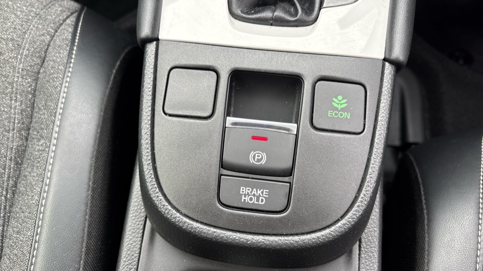 Honda Jazz 1.5 i-MMD Hybrid SR 5dr eCVT Hybrid Hatchback - Image 24