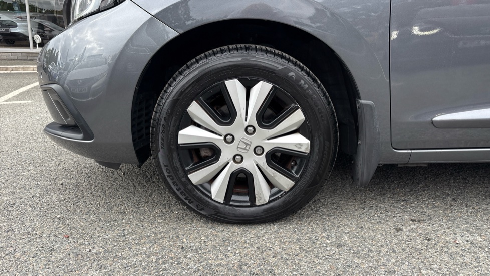 Honda Jazz 1.5 i-MMD Hybrid SR 5dr eCVT Hybrid Hatchback - Image 30