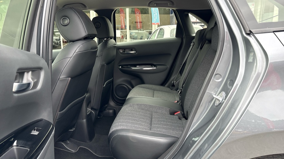 Honda Jazz 1.5 i-MMD Hybrid SR 5dr eCVT Hybrid Hatchback - Image 36