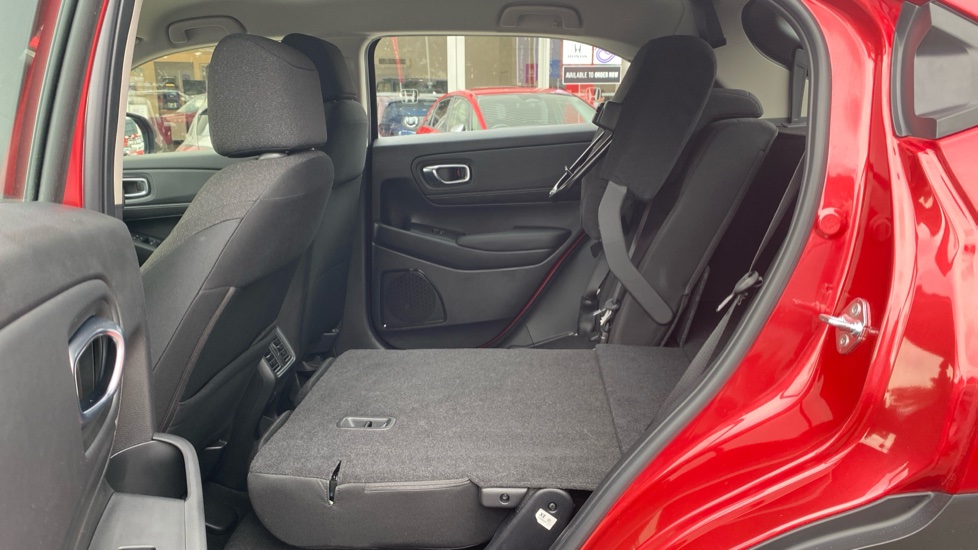 Honda HR-V 1.5 eHEV Elegance 5dr CVT Hybrid Hatchback - Image 46