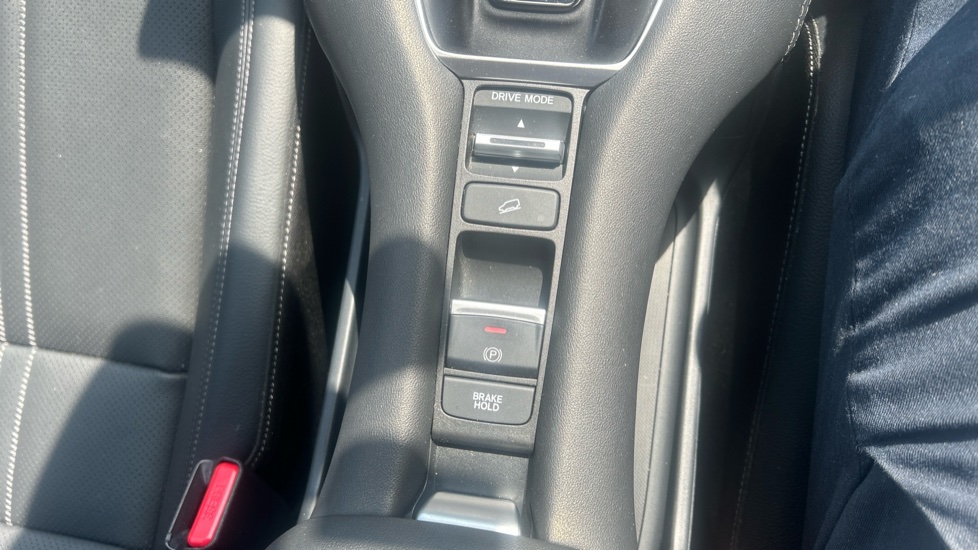 Honda Zr-V 2.0 eHEV Advance 5dr CVT Hybrid Estate - Image 23