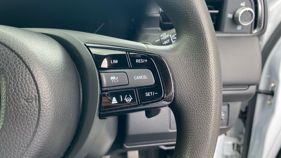 Honda HR-V 1.5 eHEV Elegance 5dr CVT Hybrid Hatchback - Image 19