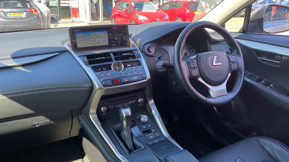 Lexus NX 300h 2.5 5dr CVT [8 Inch Nav] Hybrid Estate - Image 9
