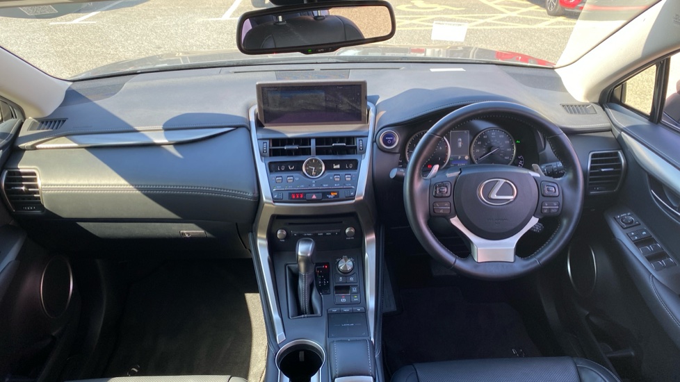 Lexus NX 300h 2.5 5dr CVT [8 Inch Nav] Hybrid Estate - Image 10