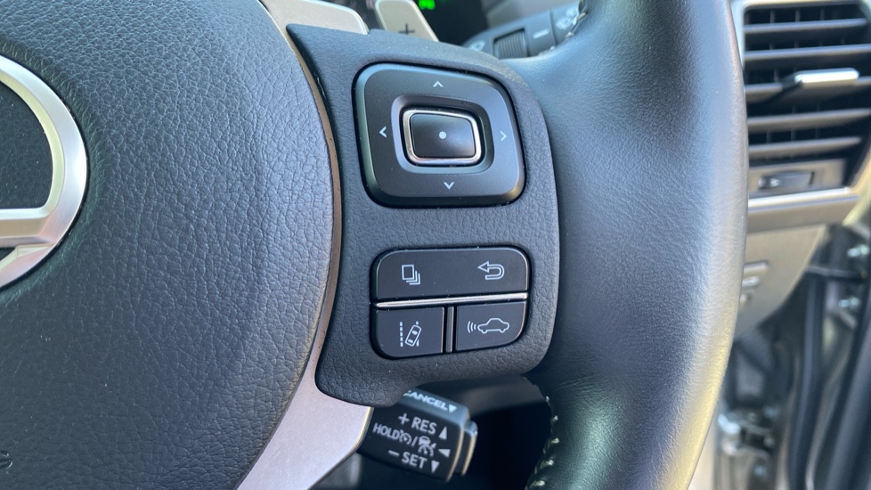 Lexus NX 300h 2.5 5dr CVT [8 Inch Nav] Hybrid Estate - Image 31