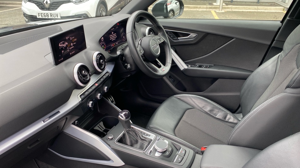 Audi Q2 35 TFSI S Line 5dr S Tronic Petrol Estate - Image 9
