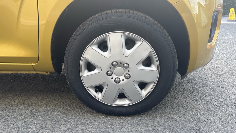 Suzuki Ignis 1.2 Dualjet 12V Hybrid SZ3 5dr Petrol Hatchback - Image 21