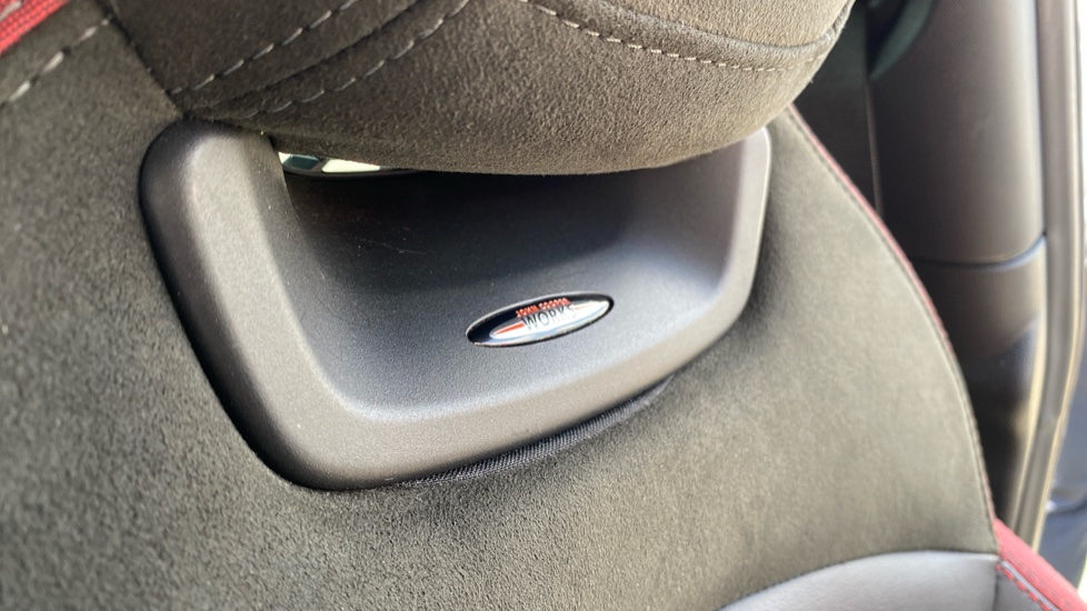 MINI Hatchback 2.0 Cooper S Sport II 3dr Auto Petrol Hatchback - Image 45