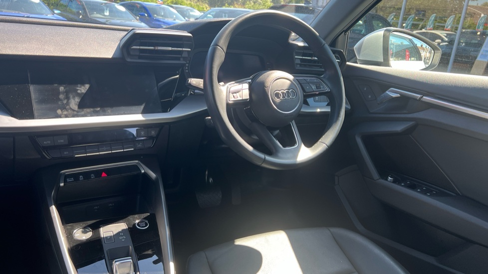 Audi A3 35 TFSI Sport 5dr S Tronic Petrol Hatchback - Image 11