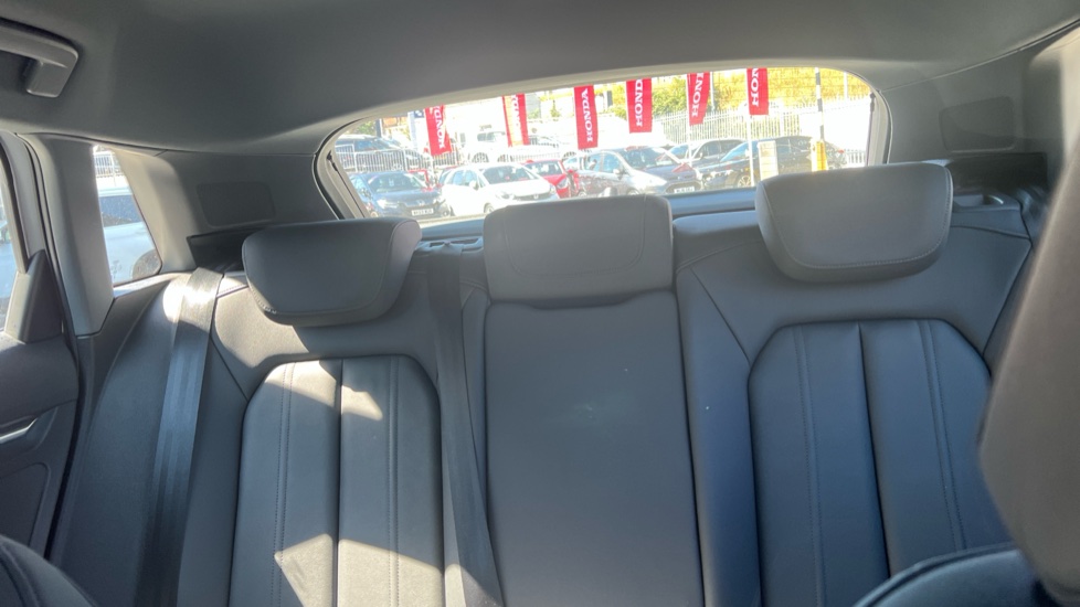 Audi A3 35 TFSI Sport 5dr S Tronic Petrol Hatchback - Image 15