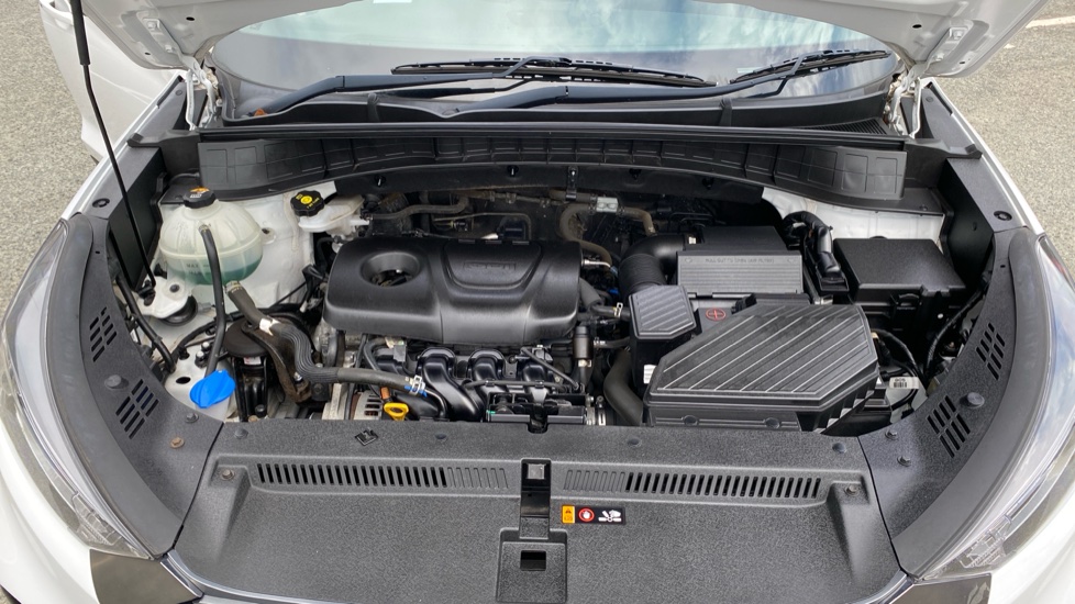 Hyundai TUCSON 1.6 GDi N Line 5dr 2WD Petrol Estate - Image 8