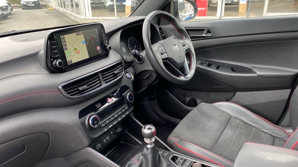Hyundai TUCSON 1.6 GDi N Line 5dr 2WD Petrol Estate - Image 9