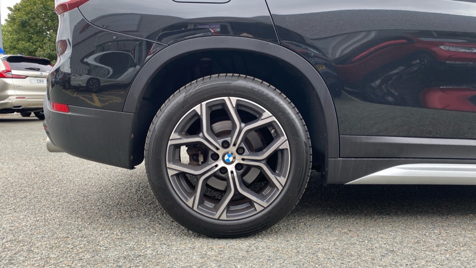 BMW X1 xDrive 20i xLine 5dr Step Auto Petrol Estate - Image 7
