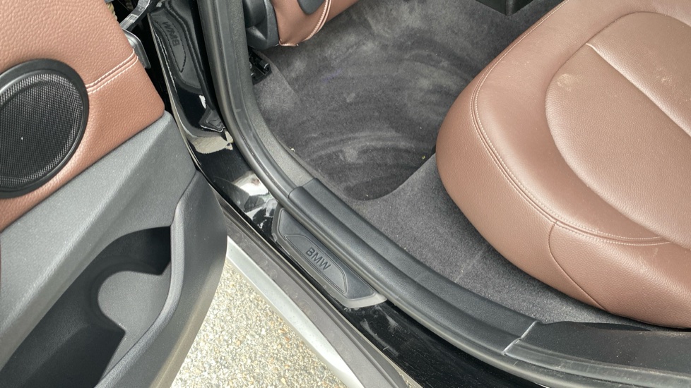 BMW X1 xDrive 20i xLine 5dr Step Auto Petrol Estate - Image 31