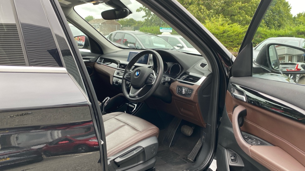 BMW X1 xDrive 20i xLine 5dr Step Auto Petrol Estate - Image 41