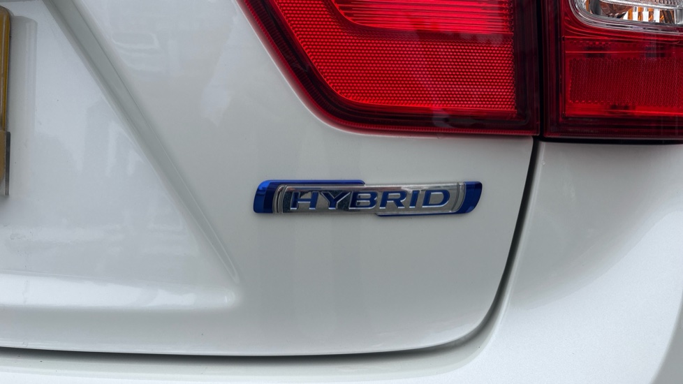 Suzuki Ignis 1.2 Dualjet 12V Hybrid SZ-T 5dr Petrol Hatchback - Image 24
